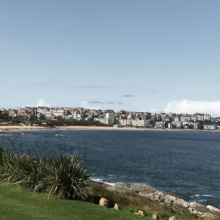 Apartament Estudio Loft En El Centro 3 O 4 Personas Cama Doble Y Sofa Cama Check In A Partir De 15 Y 30 Min Pm , Check Out Hasta 12 H Con Wifi Piscina Impresionante Con Tumbonas Y Bar Abierto De 12 A 20 Pm Parking Gratuito Muy Cercano