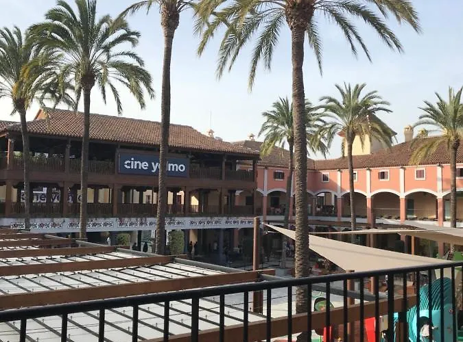 Estudio Loft En El Centro 3 O 4 Personas Cama Doble Y Sofá Nuevo Cama Doble Check In A Partir De 15 Y 30 Min Pm Check Out Hasta 12 H Con Wifi Un Solo Ambiente Todo Salón Y Con Grandes Ventanales