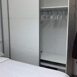 Apartament Estudio Loft En El Centro 4 Personas Cama Doble Y Sofa Nuevo De Cama Doble Check In A Partir De 15 Pm O Antes Si Estuviera Libre Con Wifi Grandes Ventanales