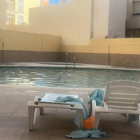 Estudio Loft En El Centro 3 O 4 Personas Cama Doble Y Sofa Cama Check In A Partir De 15 Y 30 Min Pm , Check Out Hasta 12 H Con Wifi Piscina Impresionante Con Tumbonas Y Bar Abierto De 12 A 20 Pm Parking Gratuito Muy Cercano