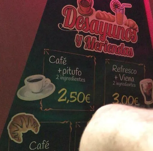 Lejlighed Estudio Loft En El Centro 4 Personas Cama Doble Y Sofa Nuevo De Cama Doble Check In A Partir De 15 Pm O Antes Si Estuviera Libre Con Wifi Grandes Ventanales *