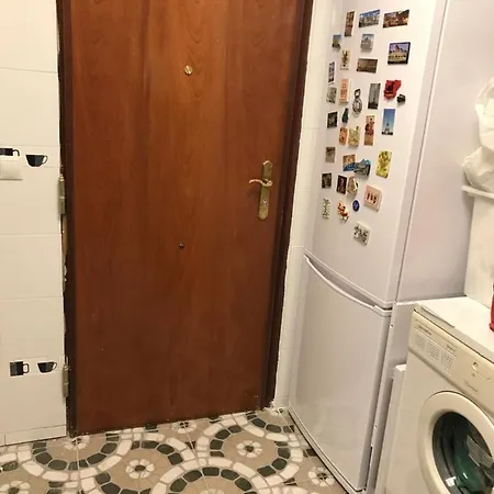 Estudio Loft En El Centro 3 O 4 Personas Cama Doble Y Sofa Cama Check In A Partir De 15 Y 30 Min Pm , Check Out Hasta 12 H Con Wifi Piscina Impresionante Con Tumbonas Y Bar Abierto De 12 A 20 Pm Apartment