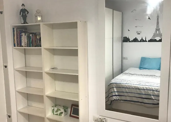 Апартаменты Estudio Loft En El Centro 4 Personas Cama Doble Y Sofa Nuevo De Cama Doble Check In A Partir De 15 Pm O Antes Si Estuviera Libre Con Wifi Grandes Ventanales Торремолинос