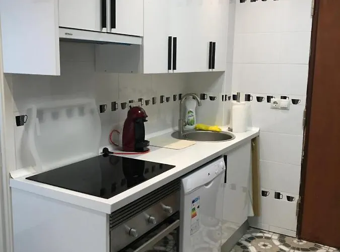 Апартаменты Estudio Loft En El Centro 4 Personas Cama Doble Y Sofa Nuevo De Cama Doble Check In A Partir De 15 Pm O Antes Si Estuviera Libre Con Wifi Grandes Ventanales *