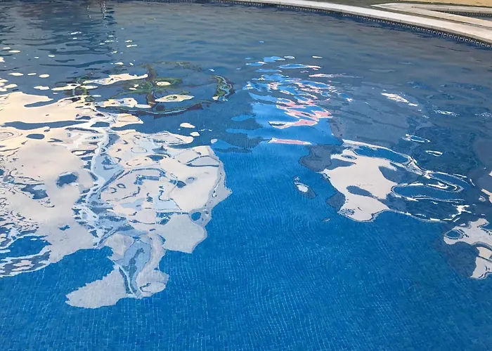 Estudio Loft En El Centro 4 Personas Cama Doble Y Sofa Nuevo De Cama Doble Check In A Partir De 15 Pm O Antes Si Estuviera Libre Con Wifi Grandes Ventanales Апартаменты