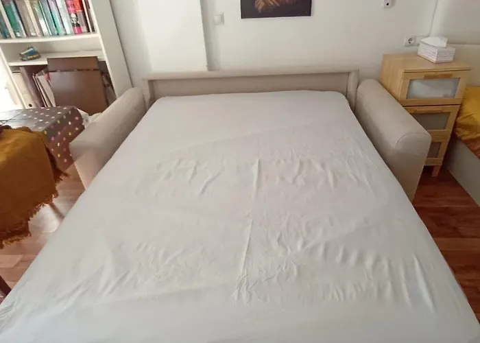 Estudio Loft En El Centro 4 Personas Cama Doble Y Sofa Nuevo De Cama Doble Check In A Partir De 15 Pm O Antes Si Estuviera Libre Con Wifi Grandes Ventanales Апартаменты *